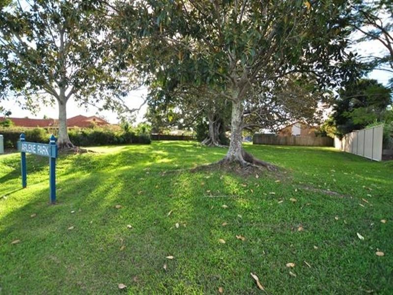 42 Arlene Park Terrace, Helensvale QLD 4212