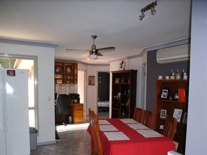 1 Jane Lane, Oxenford QLD 4210