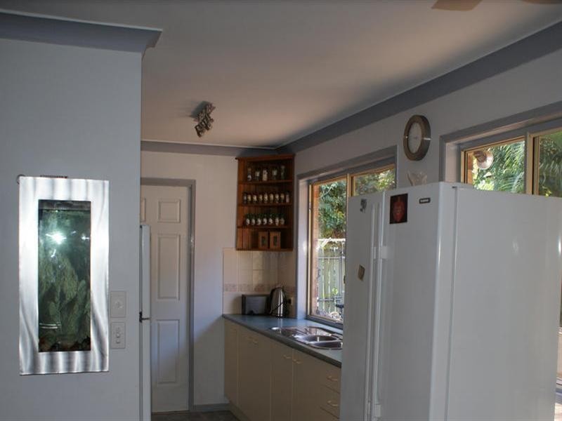 1 Jane Lane, Oxenford QLD 4210