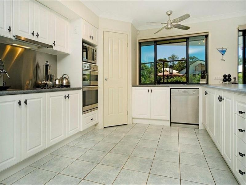 2 Ingrid Lane, Coomera QLD 4209
