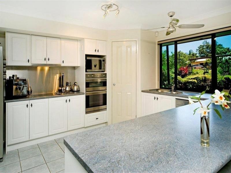 2 Ingrid Lane, Coomera QLD 4209