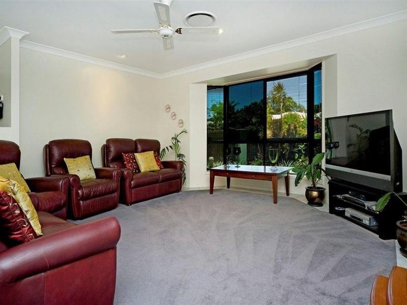 2 Ingrid Lane, Coomera QLD 4209