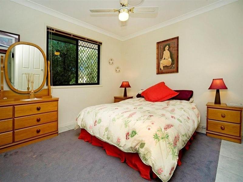 2 Ingrid Lane, Coomera QLD 4209