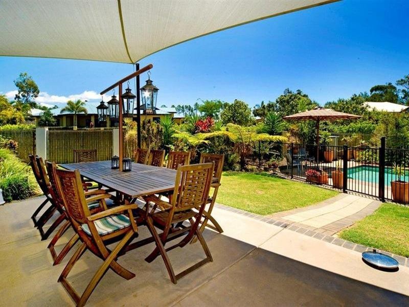 2 Ingrid Lane, Coomera QLD 4209