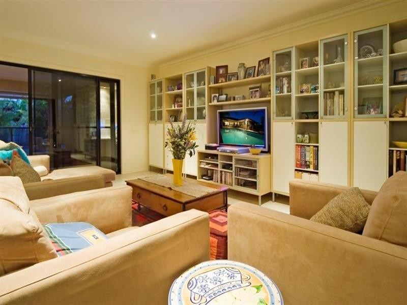 2550 Belmont Court West, Hope Island QLD 4212