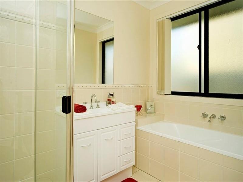 17 Glentree Avenue, Upper Coomera QLD 4209