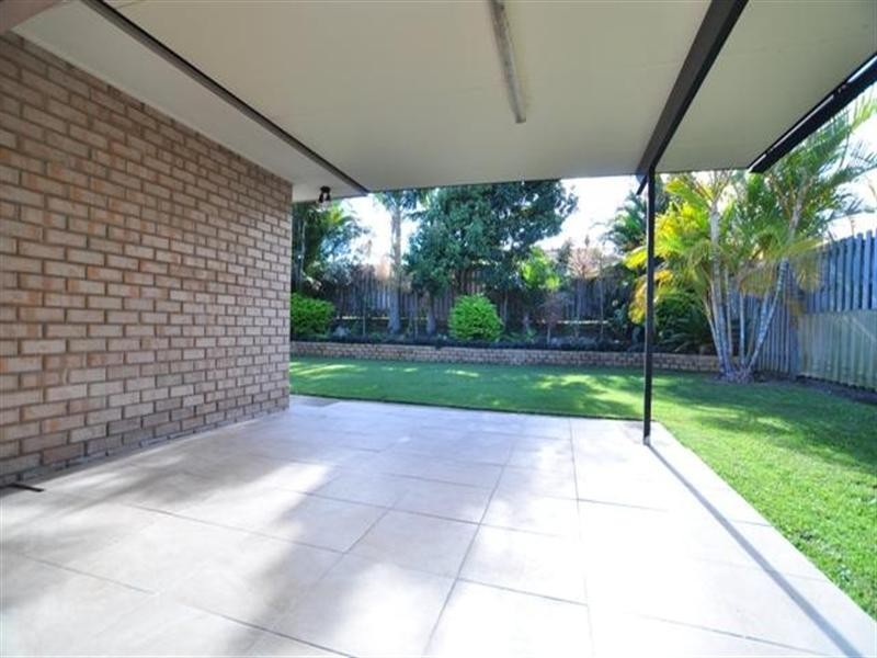 25 Meadowbank Drive, Upper Coomera QLD 4209