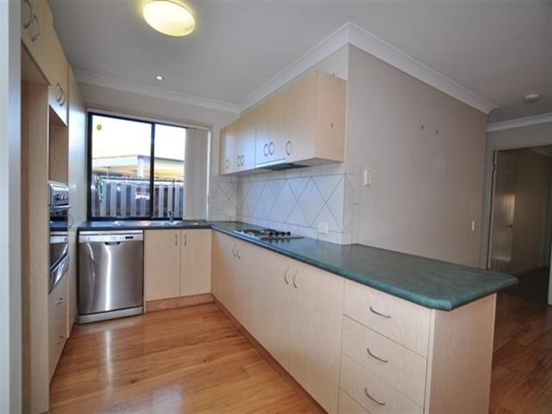 25 Meadowbank Drive, Upper Coomera QLD 4209