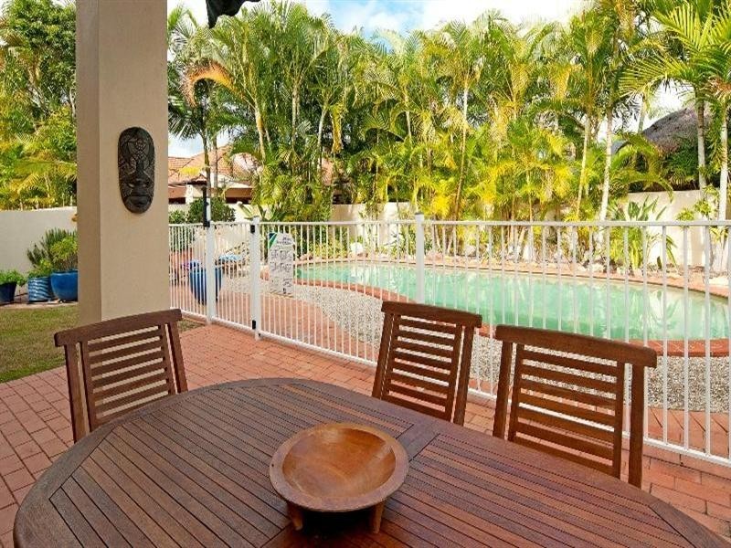 12 Tranquility Circuit, Helensvale QLD 4212