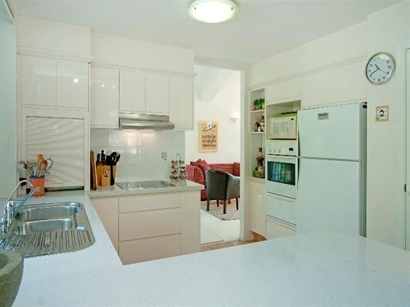 12 Tranquility Circuit, Helensvale QLD 4212