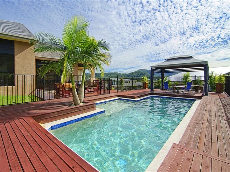 10 Greenacre Way, Maudsland QLD 4210
