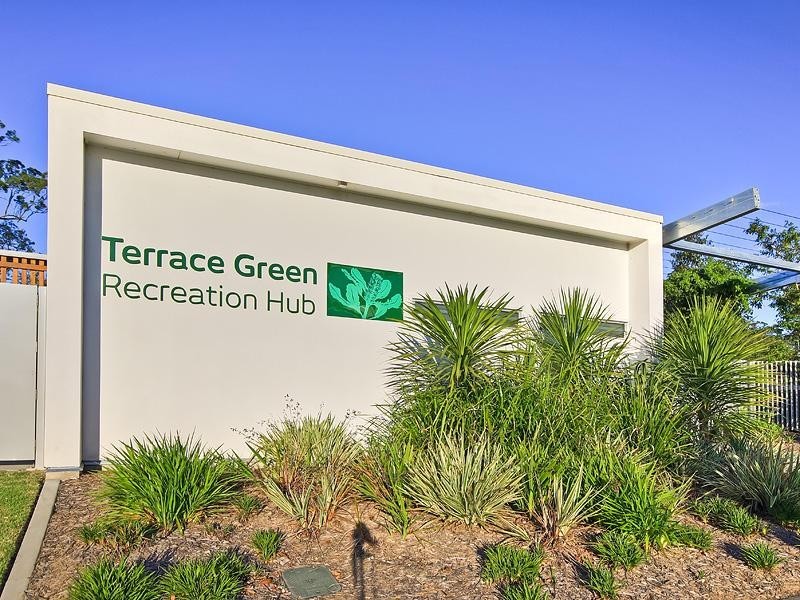 4 Limmen Street, Pimpama QLD 4209