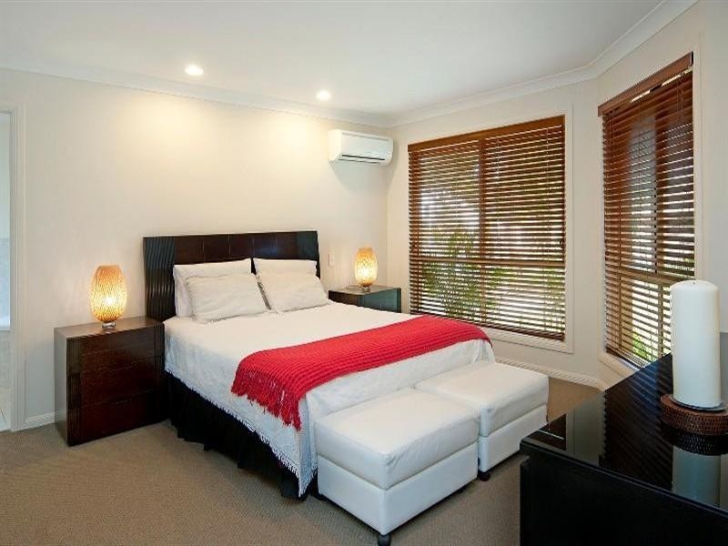 99 Monterey Keys Drive, Helensvale QLD 4212