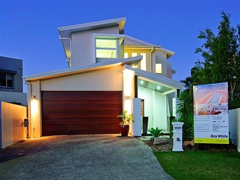 102 Southaven Drive, Helensvale QLD 4212