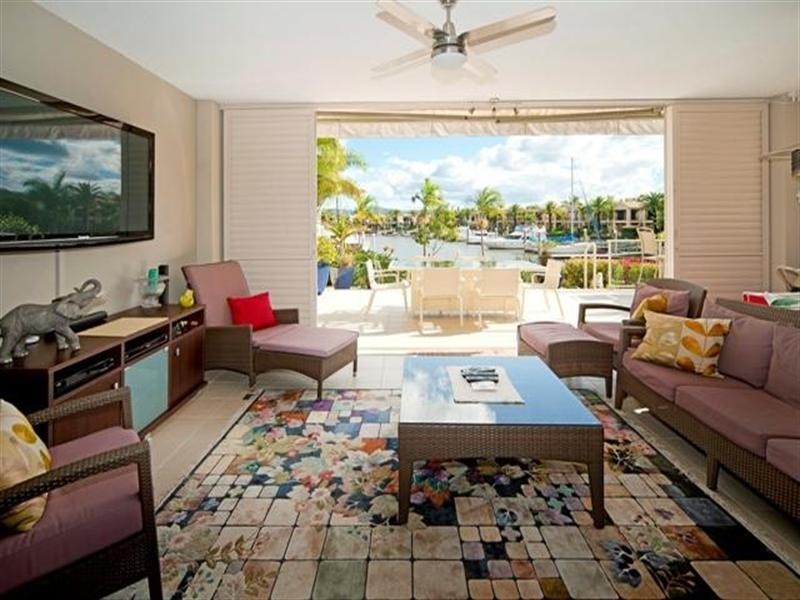 1755 Rialto Quay Drive, Hope Island QLD 4212