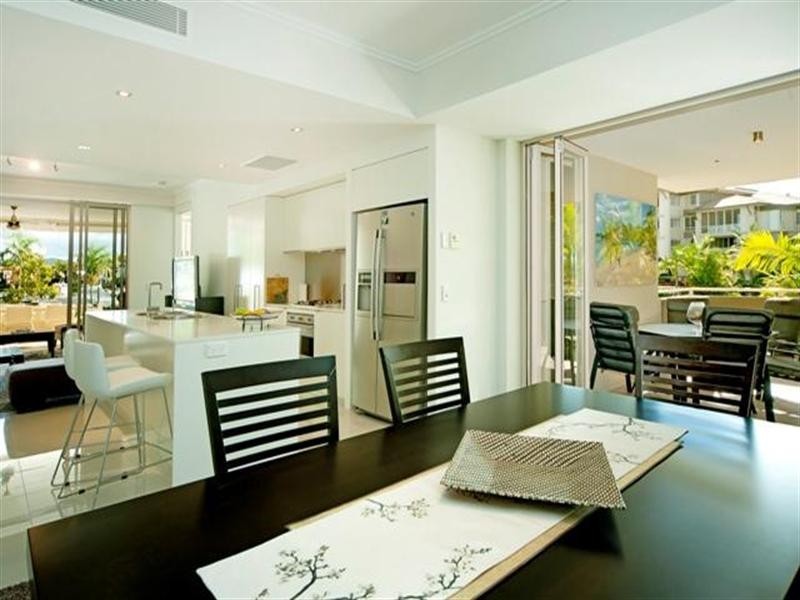 1755 Rialto Quay Drive, Hope Island QLD 4212