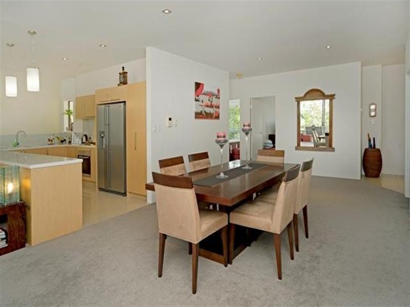 322/3 Pendraat Parade, Hope Island QLD 4212