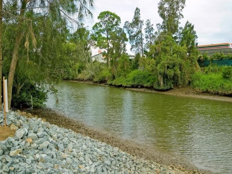 25 River Cove Place, Hope Island QLD 4212