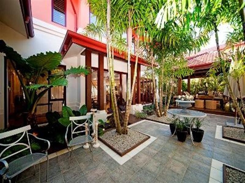 3118 Riverleigh Drive, Hope Island QLD 4212