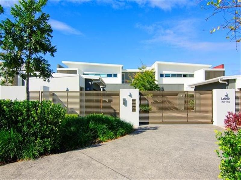 7530 Springfield Drive, Hope Island QLD 4212