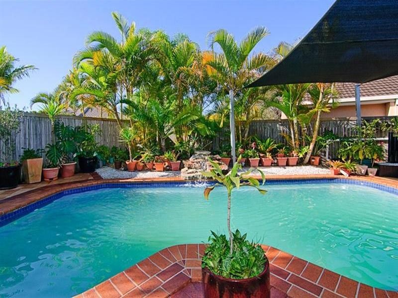 10 Glenwater Crescent, Helensvale QLD 4212