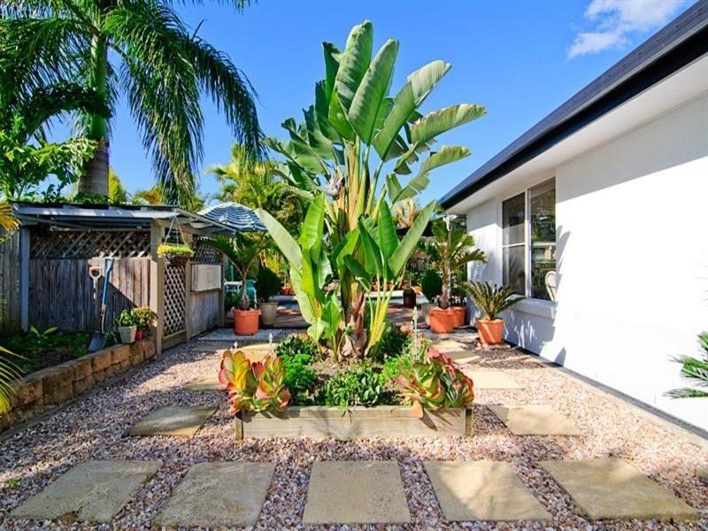 10 Glenwater Crescent, Helensvale QLD 4212