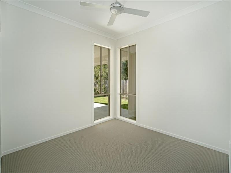 9139 Peter Senior Drive, Hope Island QLD 4212