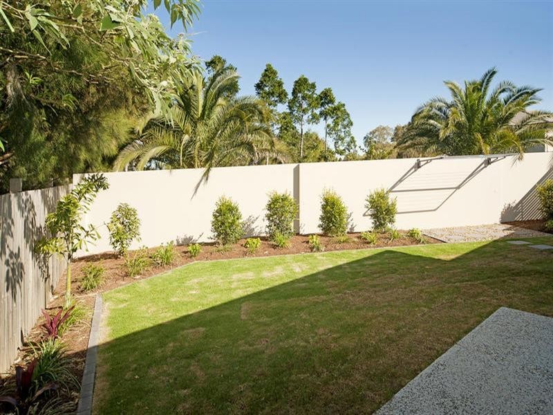 9139 Peter Senior Drive, Hope Island QLD 4212