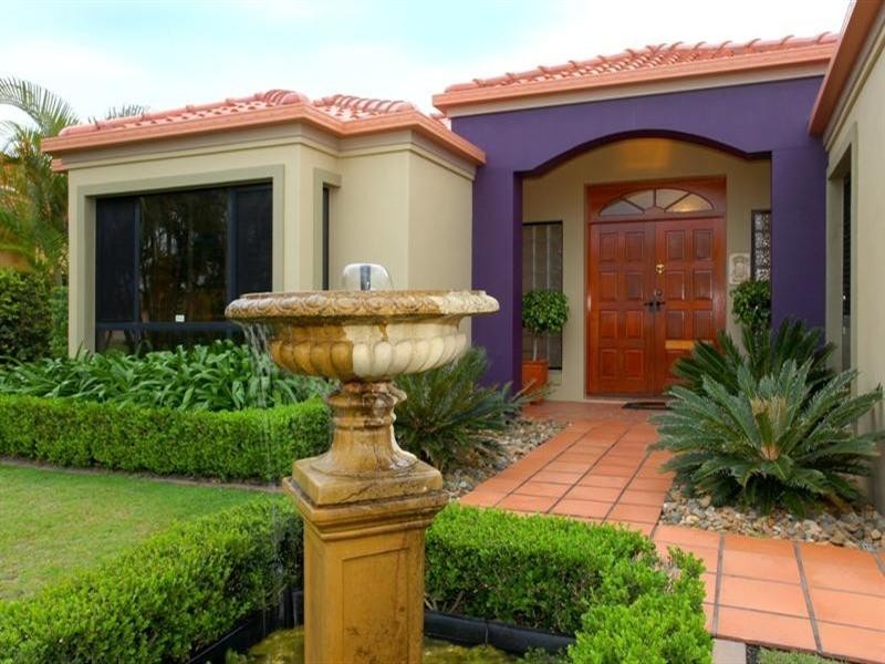 17 Eastbank Terrace, Helensvale QLD 4212