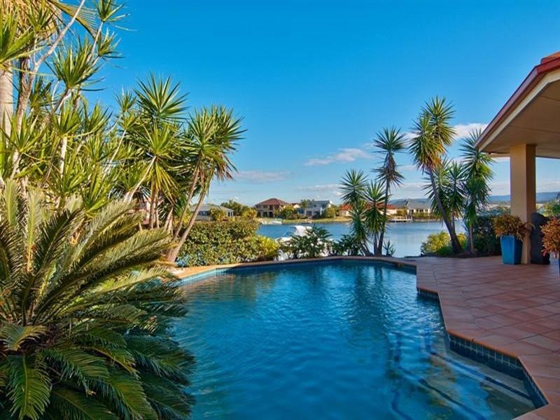44 The Peninsula, Helensvale QLD 4212