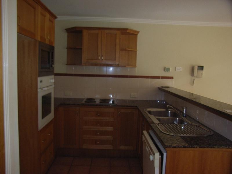 38 John Lund Drive, Hope Island QLD 4212