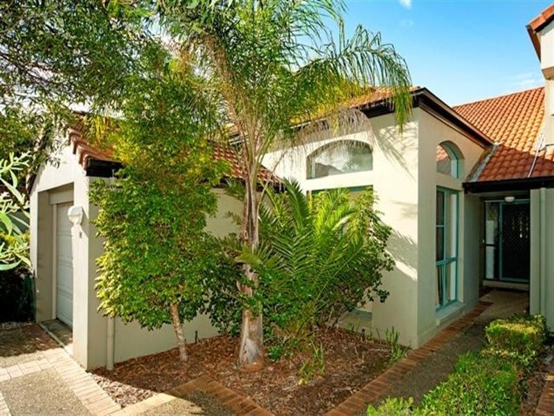 12/19 Santa Barbara Road, Hope Island QLD 4212