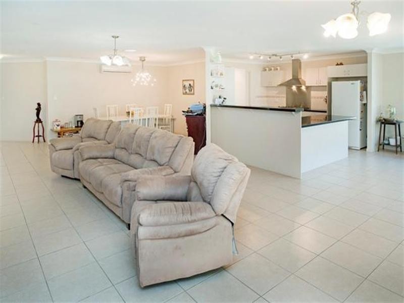 32 Sundew Crescent, Upper Coomera QLD 4209