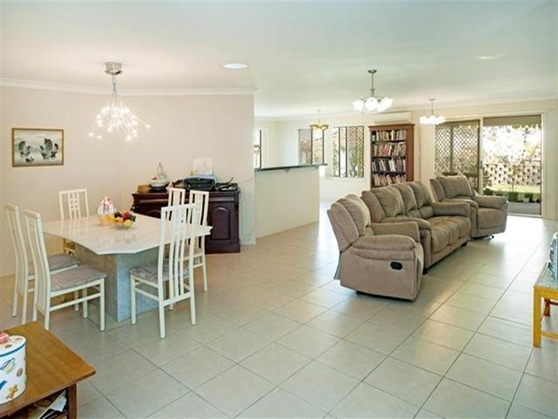 32 Sundew Crescent, Upper Coomera QLD 4209