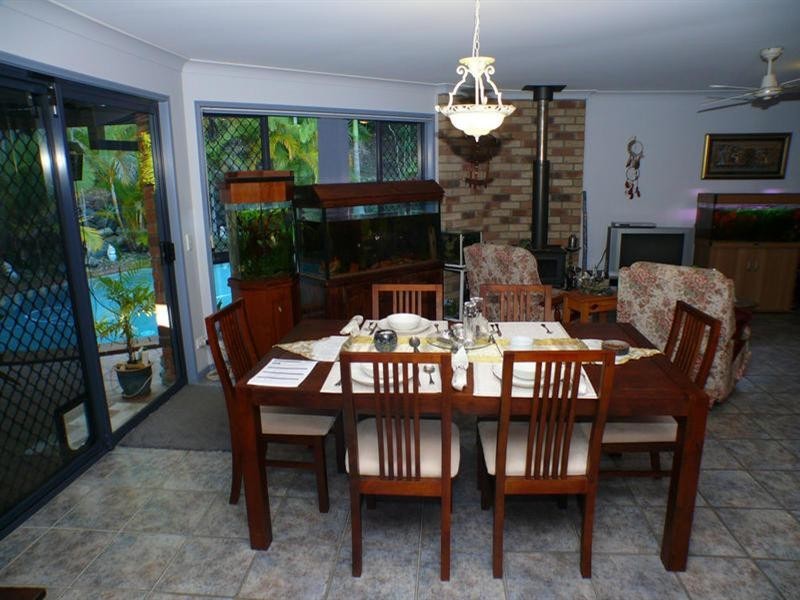 11 Equador Court, Pacific Pines QLD 4211