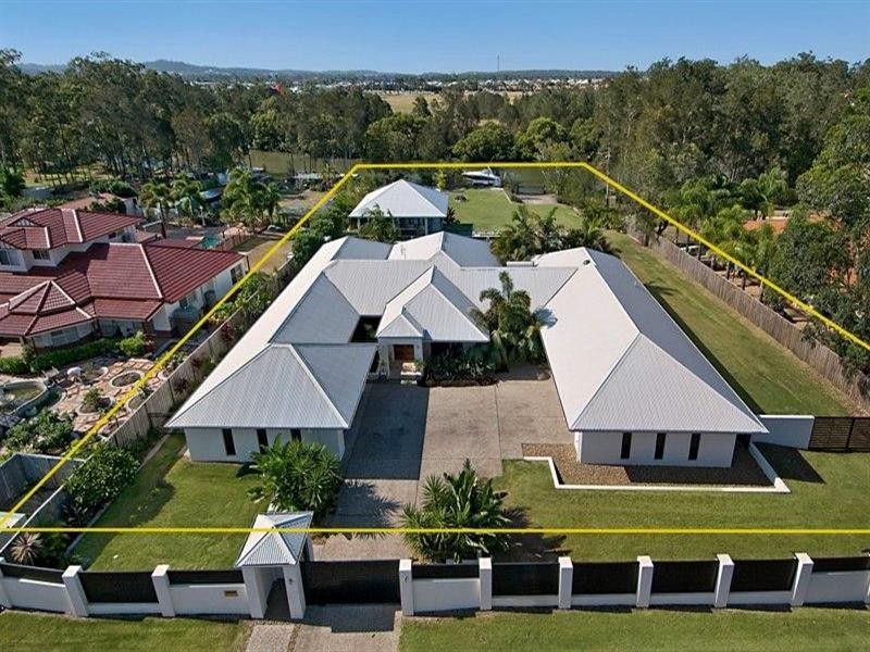 17 Gwydir Court, Riverdowns, Helensvale QLD 4212