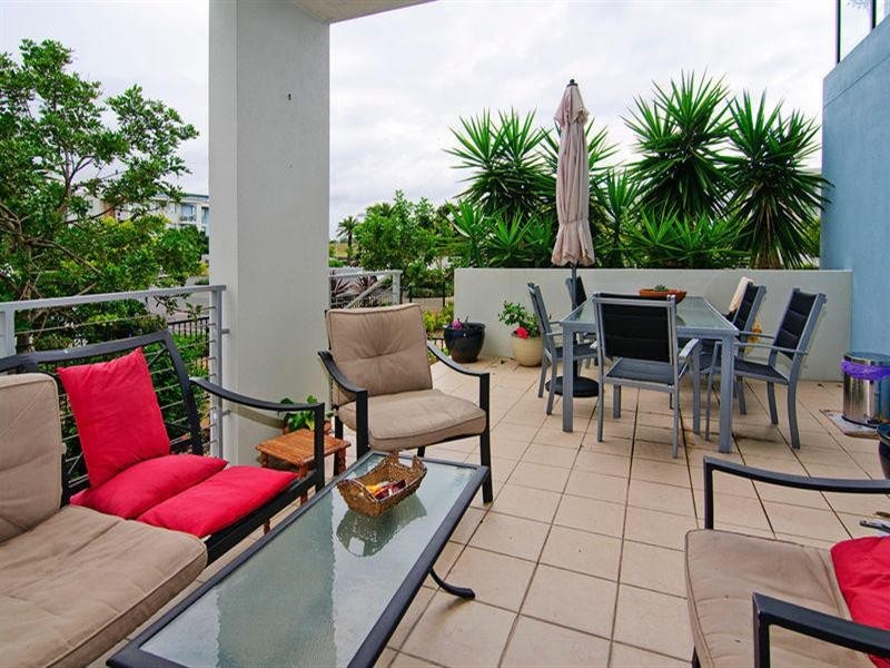 811/74 Sheehan Avenue, Hope Island QLD 4212