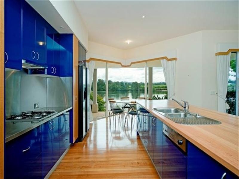 3132 Riverleigh Drive, Hope Island QLD 4212