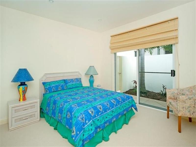 3132 Riverleigh Drive, Hope Island QLD 4212