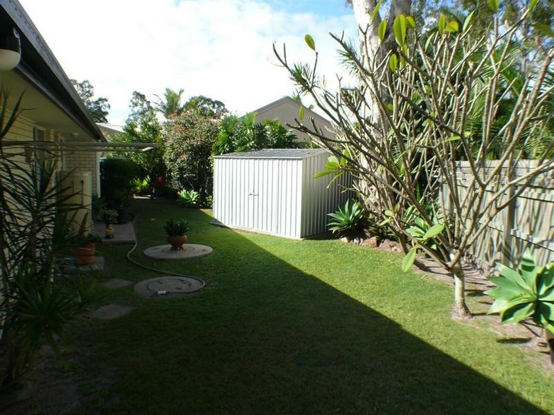 14 Samuel Court, Jacobs Well QLD 4208