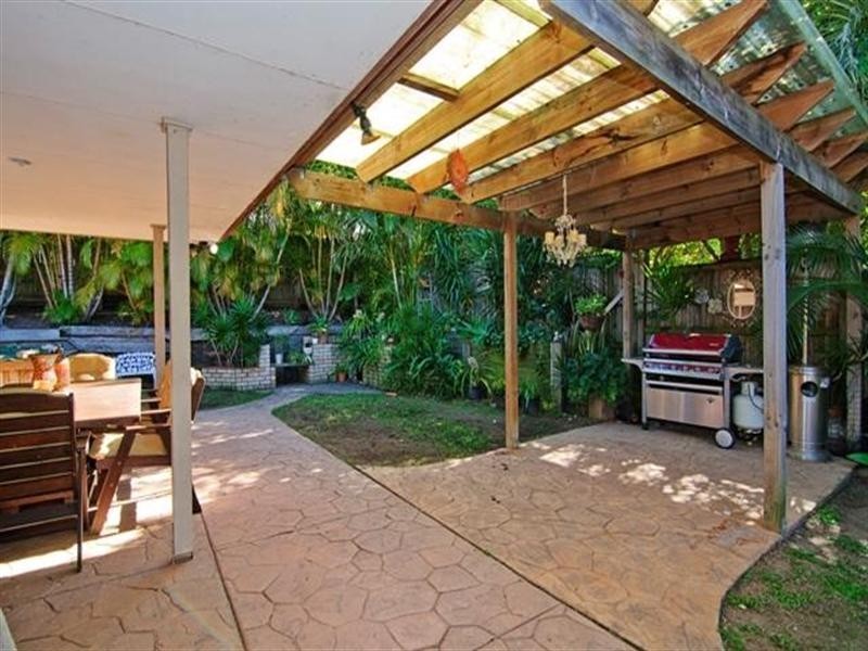 15 Jingella Street, Hope Island QLD 4212