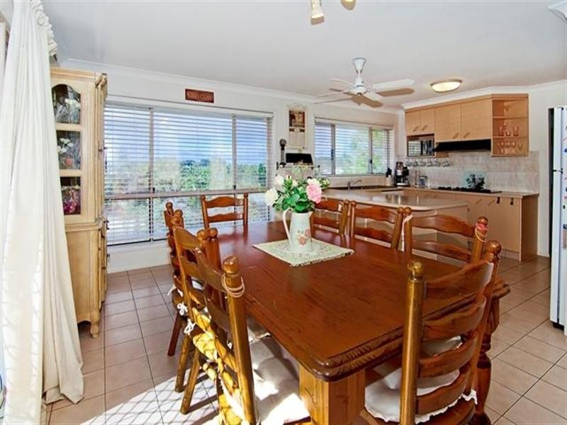 15 Jingella Street, Hope Island QLD 4212