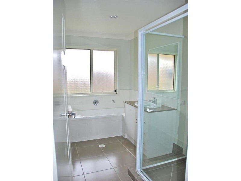 2 Denise Drive, Upper Coomera QLD 4209