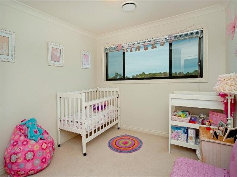 8849 Magnolia Drive East, Hope Island QLD 4212