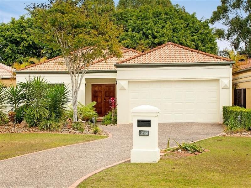 8382 Magnolia Drive, Hope Island QLD 4212