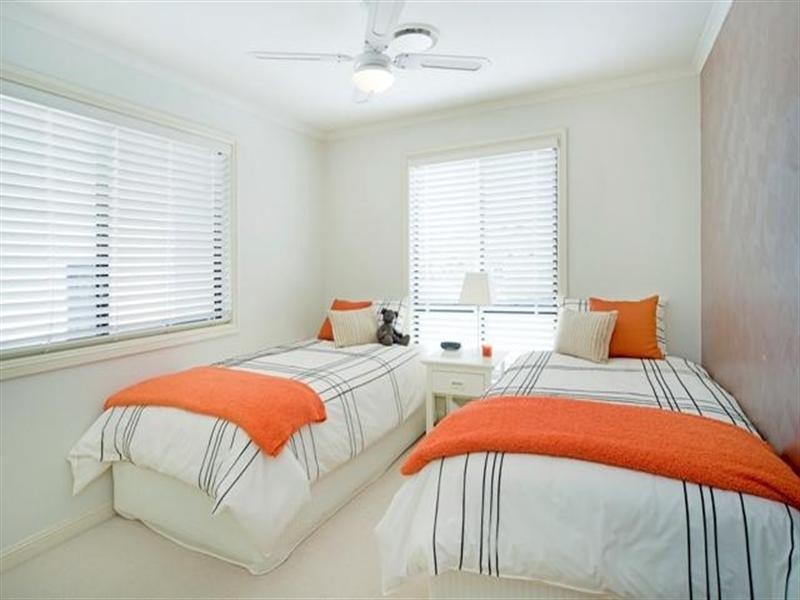 8887 Magnolia Drive East, Hope Island QLD 4212