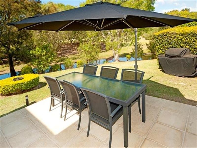 8887 Magnolia Drive East, Hope Island QLD 4212