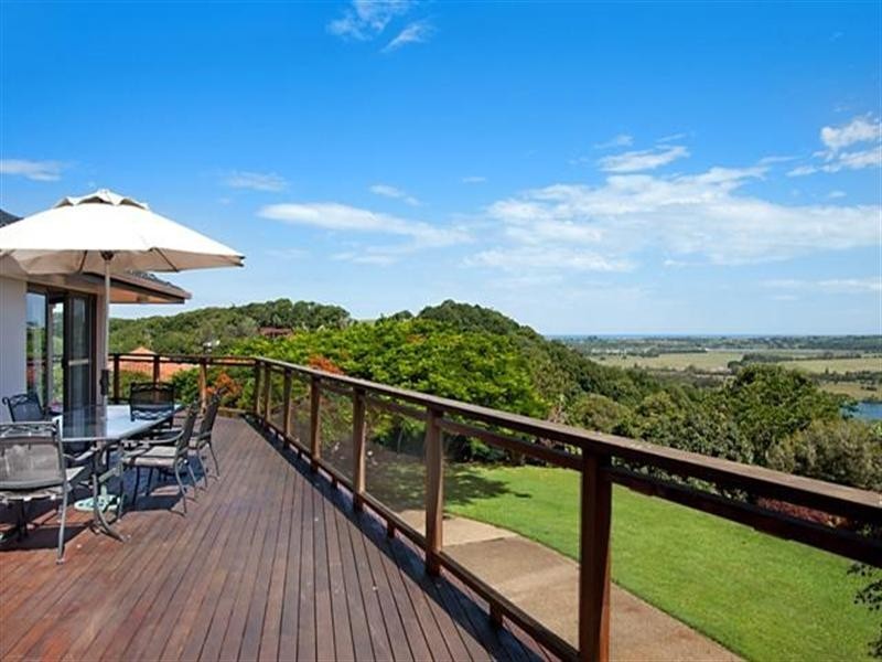 8 The Parapet, Terranora NSW 2486