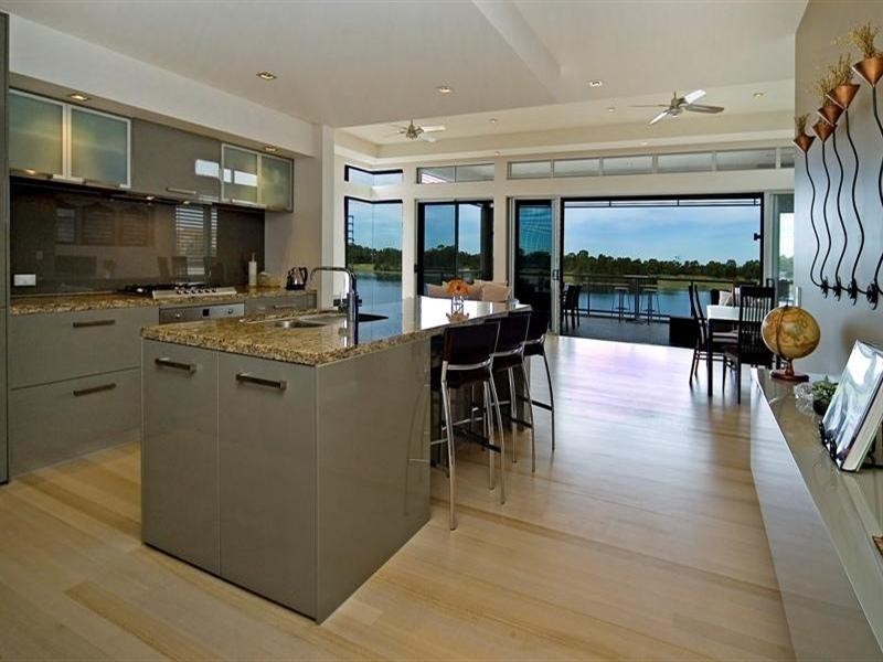 6081 Lugano Drive, Hope Island QLD 4212