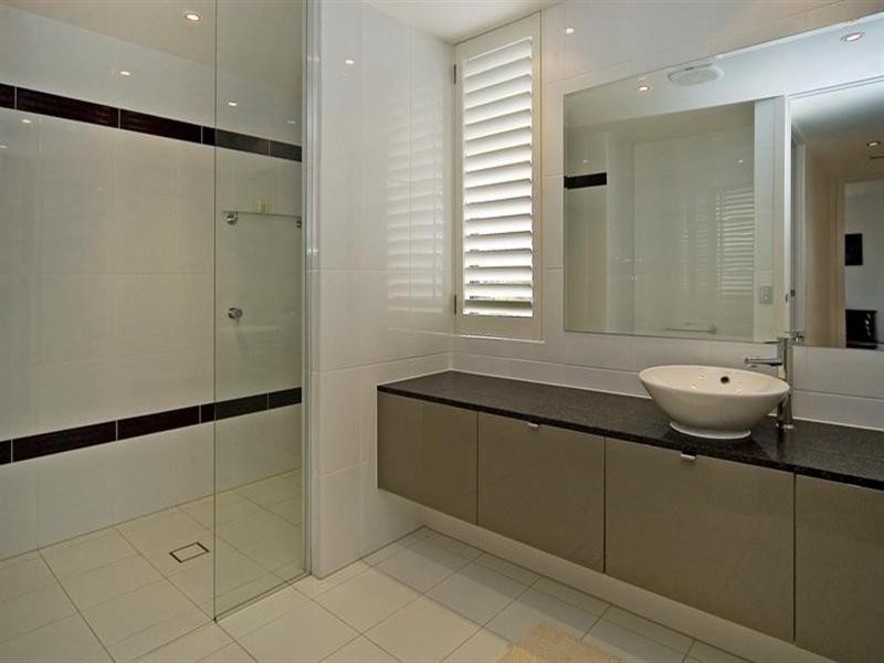 6081 Lugano Drive, Hope Island QLD 4212